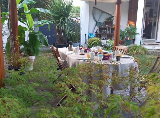 Guest house Terre En Vue 3*