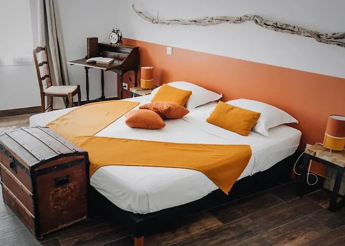 Terre En Vue La Rochelle (Charente-Maritime)